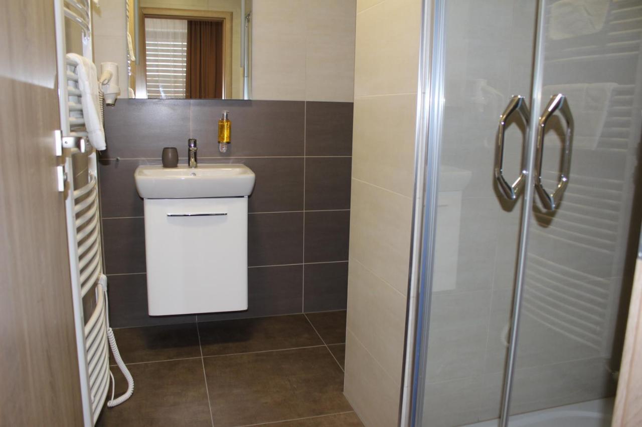 Apartments 461 Modrice Luaran gambar